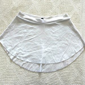 Bullet Pointe Skirt